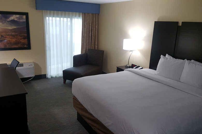 Days Inn & Suites By Wyndham Grand Rapids Near Downtown 怀俄明 外观 照片